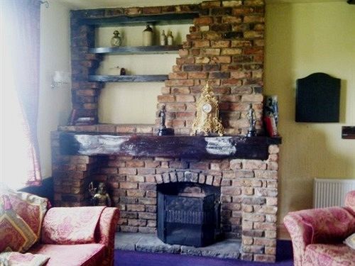 Inn The Ham And Cheese 3*